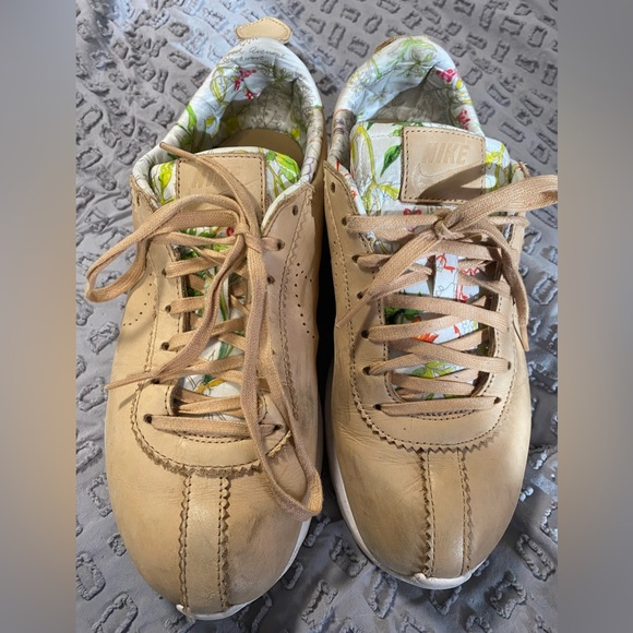 Nike Tan Leather Cortez Sneakers Size 8.5 - Picture 4 of 7